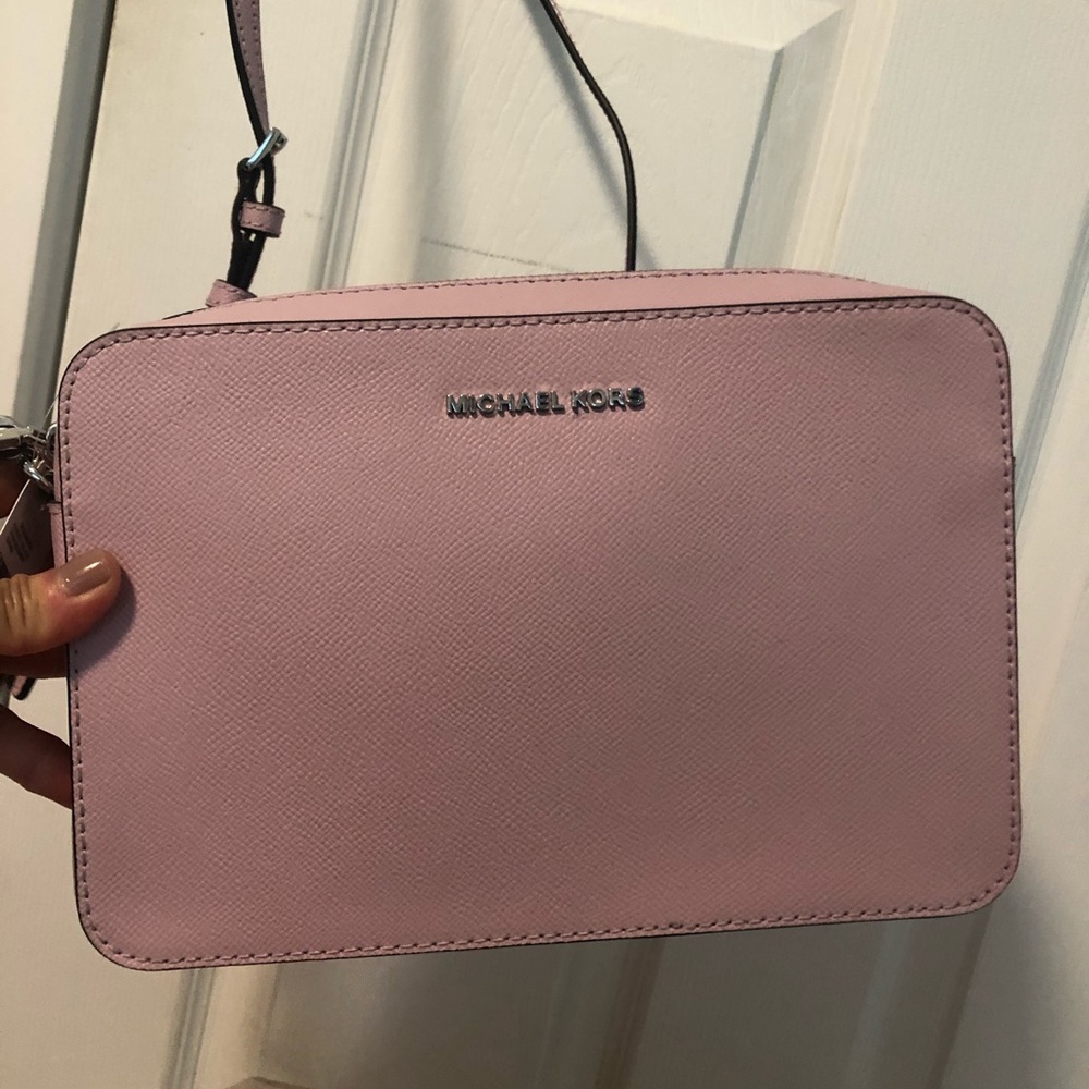 Brand new 💯 cross body bag